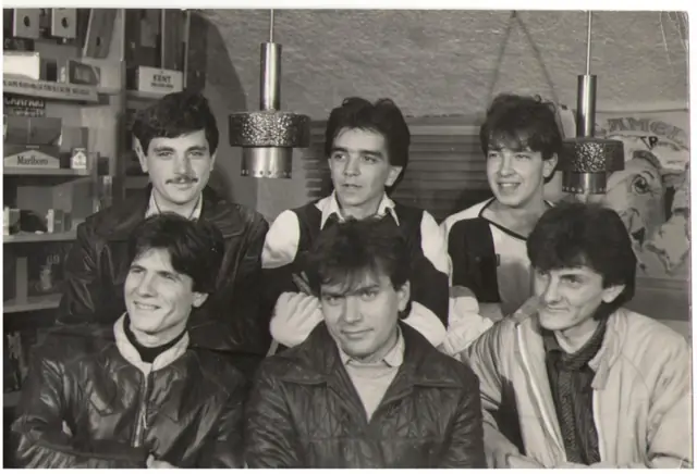 Conexiuni, Arhivă: anii '80 - '90, fotografia 39