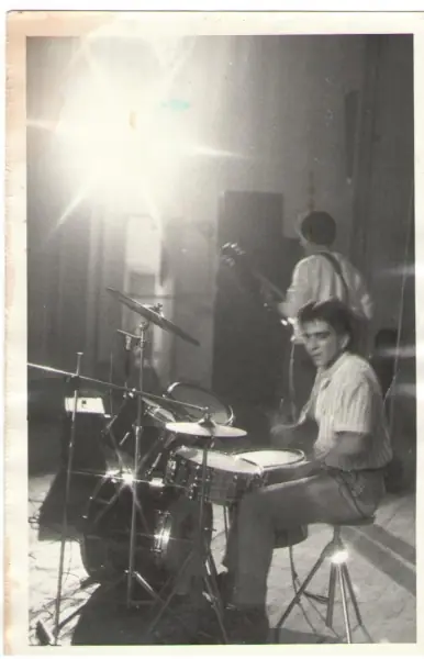 Conexiuni, Arhivă: anii '80 - '90, fotografia 44
