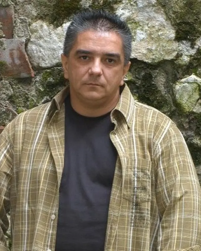Victor Lenghel, tobe, Conexiuni